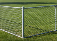 Hàng rào liên kết chuỗi lỗ 6x6cm tráng PVC được sử dụng cho hàng rào vườn và hàng rào đường cao tốc