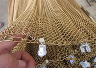 Độ bền khẩu độ trang trí lưới kim loại Drapery nhôm cuộn lưới vàng